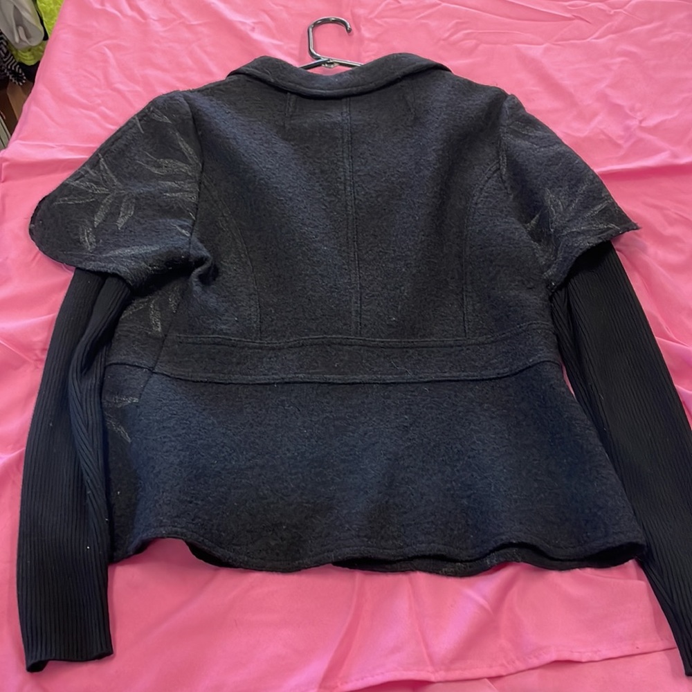 Wool Jacket Very Nice Leaf Print - image 7